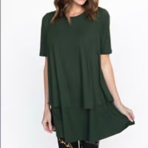 Agnes & Dora Dark Green Half Sleeve Tiered Tunic size XL